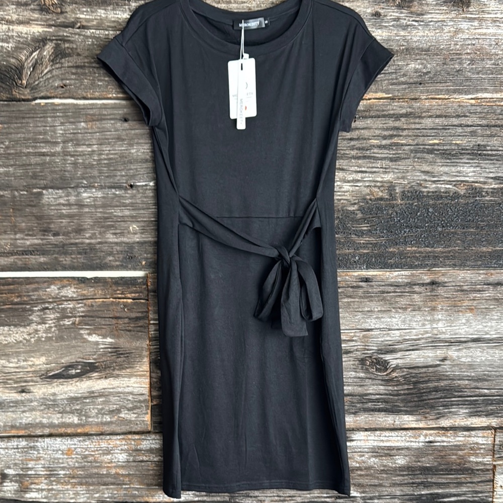 Merokeety Black Tie-Waist‎ Dress with Pockets NWT